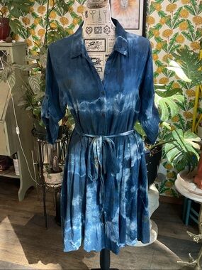 Blue Tie-Dye Midi Shirt Dress with Waist Tie